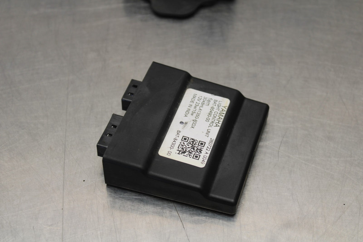 23-24 YAMAHA MT-07 RELAY ASSEMBLY LIGHT CONTROL UNIT BB194