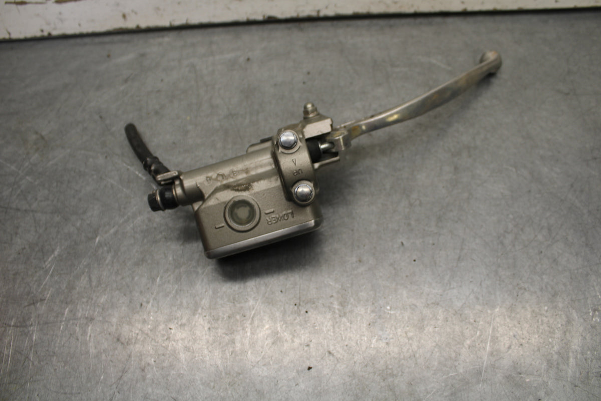 04-12 HONDA ST1300A CLUTCH MASTER CYLINDER BB669