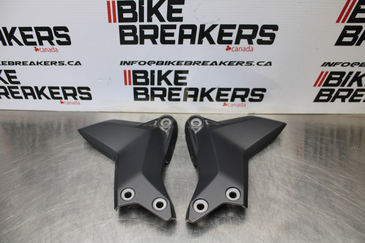 22-25 YAMAHA YZF R7 RIGHT LEFT FRAME MID SIDE COVERS COWLS PANELS BB182