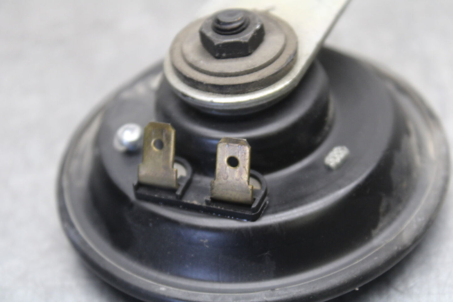 08-09 YAMAHA YZF R6S HORN SIGNAL BB690
