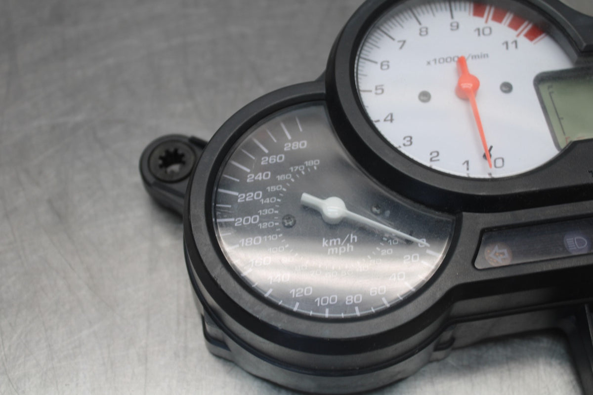 98-05 HONDA SUPER HAWK 1000 VTR1000F SPEEDO TACH GAUGES DISPLAY CLUSTER BB924