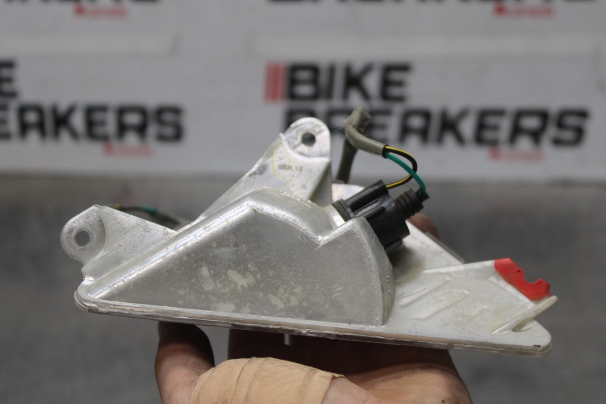13-18 KAWASAKI NINJA ZX6R RIGHT FRONT TURN SIGNAL LIGHT INDICATOR BB915