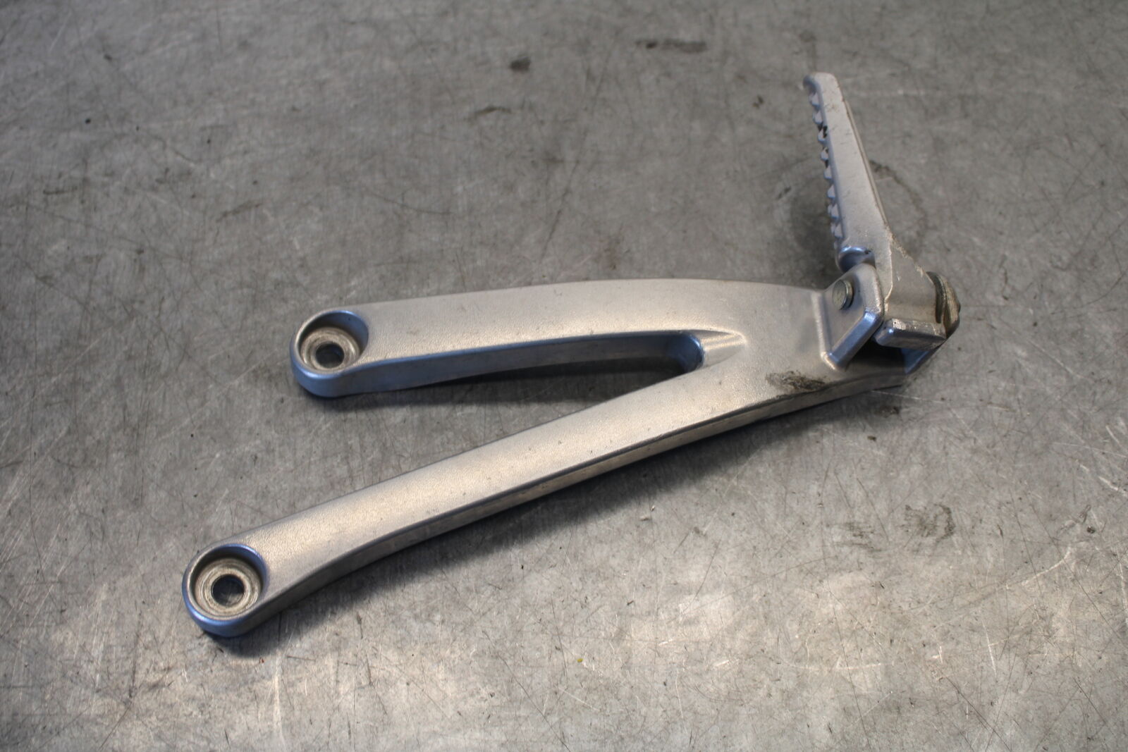 07-12 HONDA CBR600RR REAR BACK PASSENGER PEG SET PAIR BB672