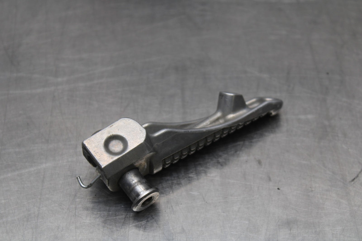 07-08 KAWASAKI NINJA ZX6R RIGHT FRONT FOOT REST PEG STEP BB199