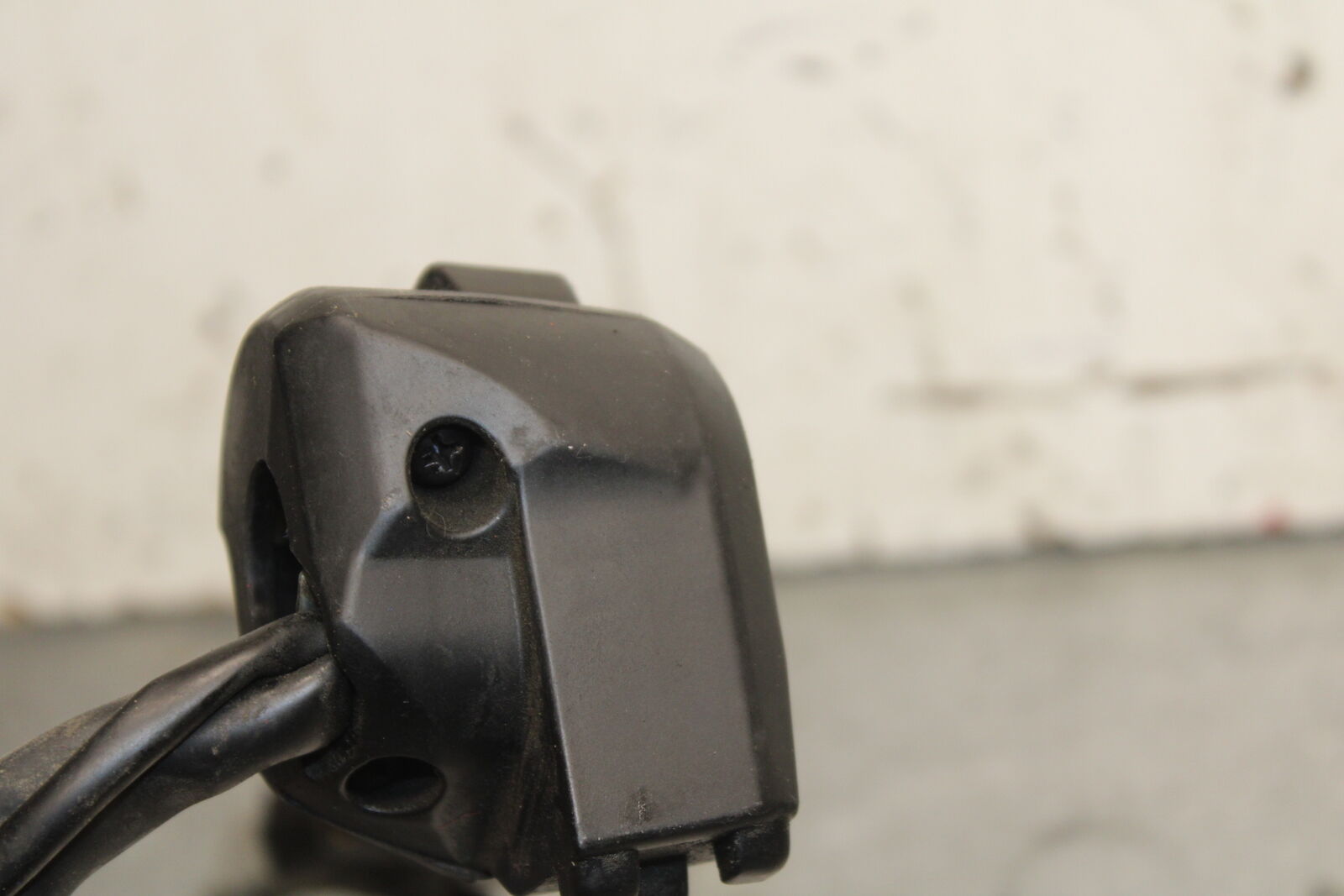 15-19 HONDA CBR300R LEFT CLIP ON HANDLE HORN SIGNALS SWITCH SWITCHES  BB112