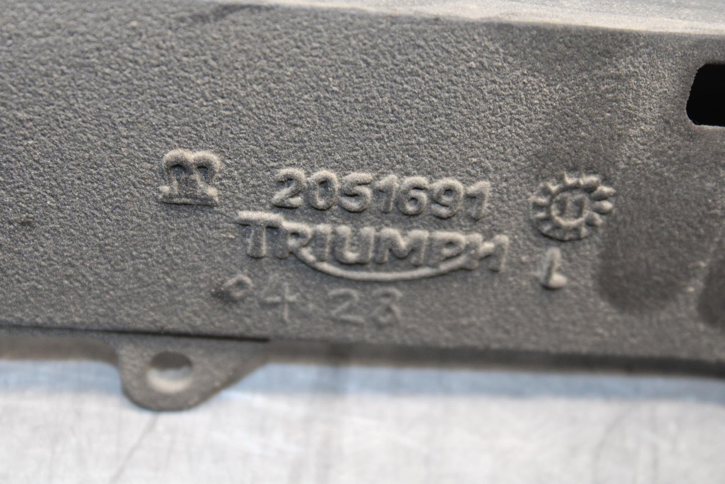 2012 Triumph Daytona 675R REAR SWINGARM BACK SUSPENSION SWING ARM BB589