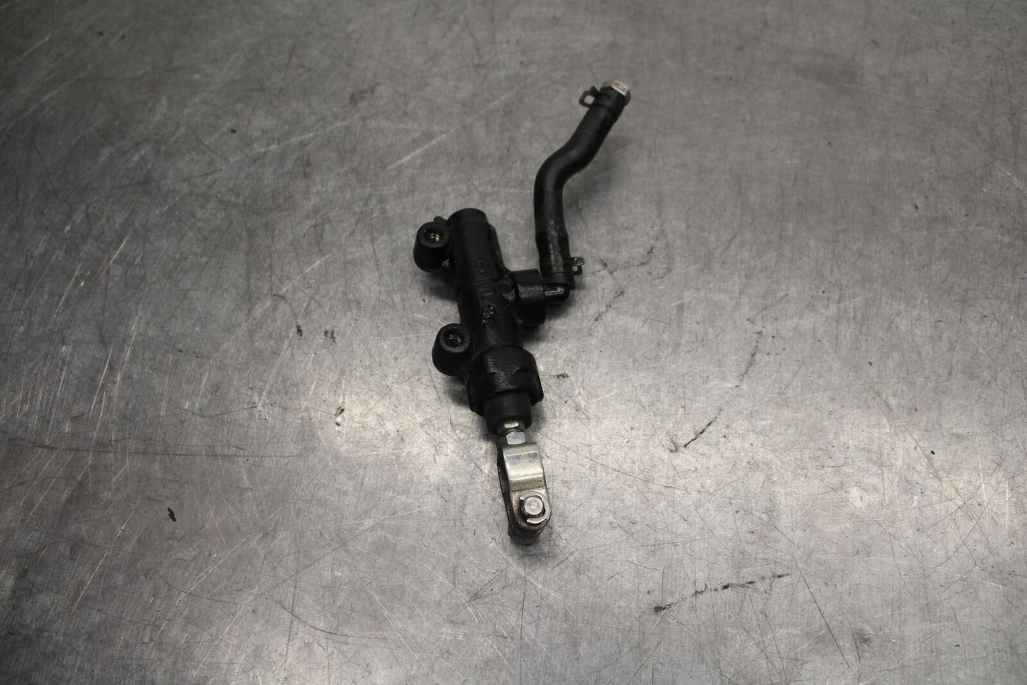 09-12 KAWASAKI NINJA ZX6R REAR BACK BRAKE MASTER CYLINDER W RESERVOIR BB698