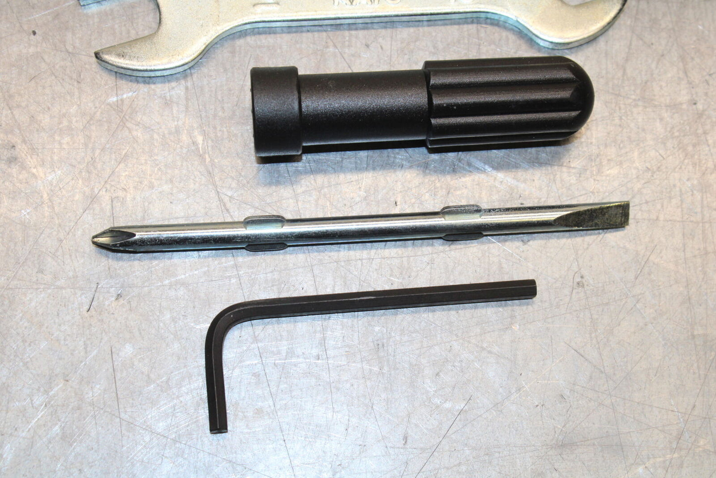 18-24 KAWASAKI NINJA 650 STOCK TOOLS OEM TOOL BAG KIT SET BB725