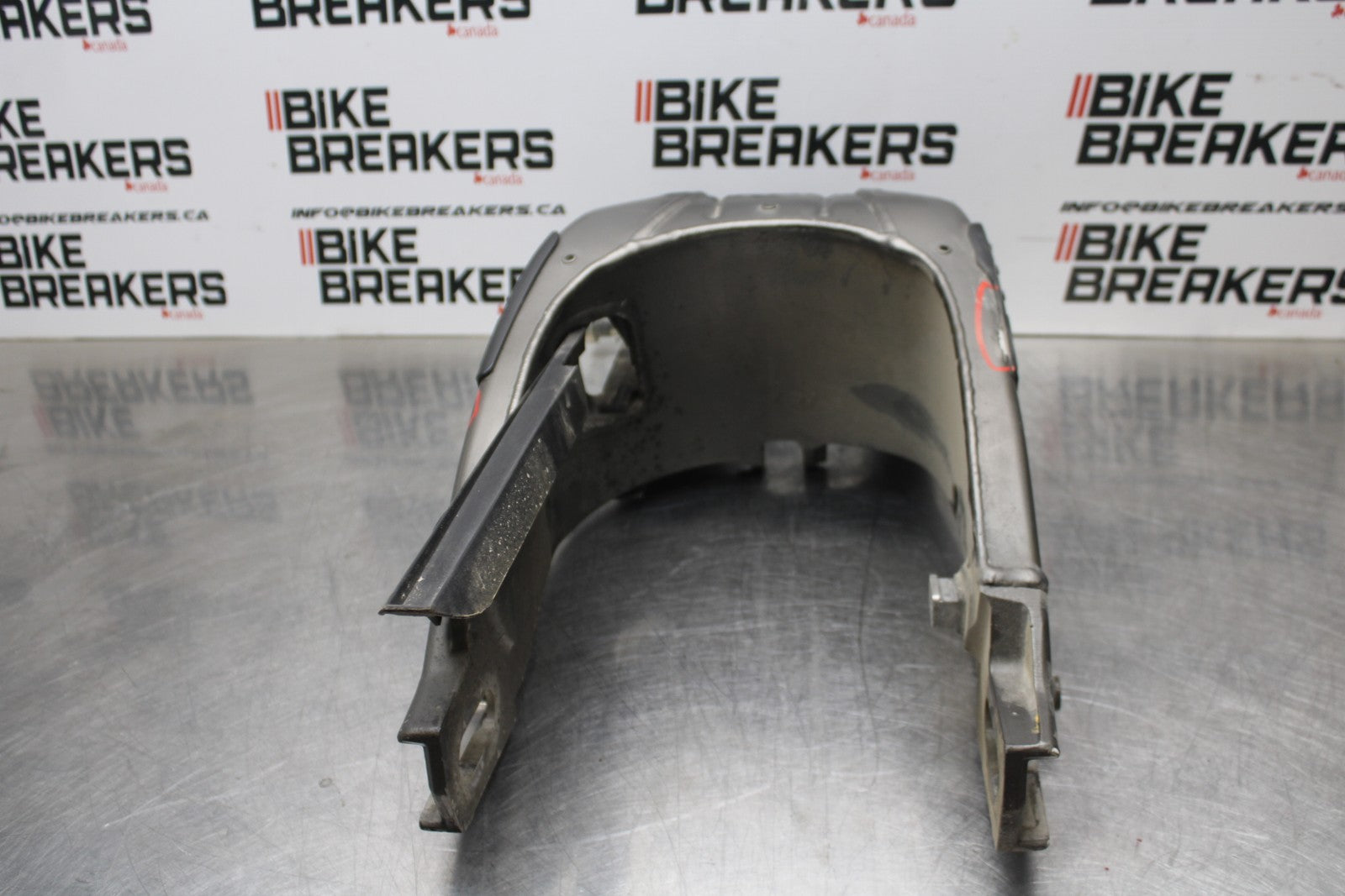 12-14 BMW S1000RR REAR SWINGARM BACK SUSPENSION SWING ARM BB204