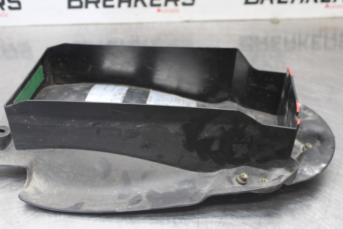 05 DUCATI SUPERSPORT 800 REAR BACK TAIL UNDERTAIL FAIRING COWL FENDER BB913
