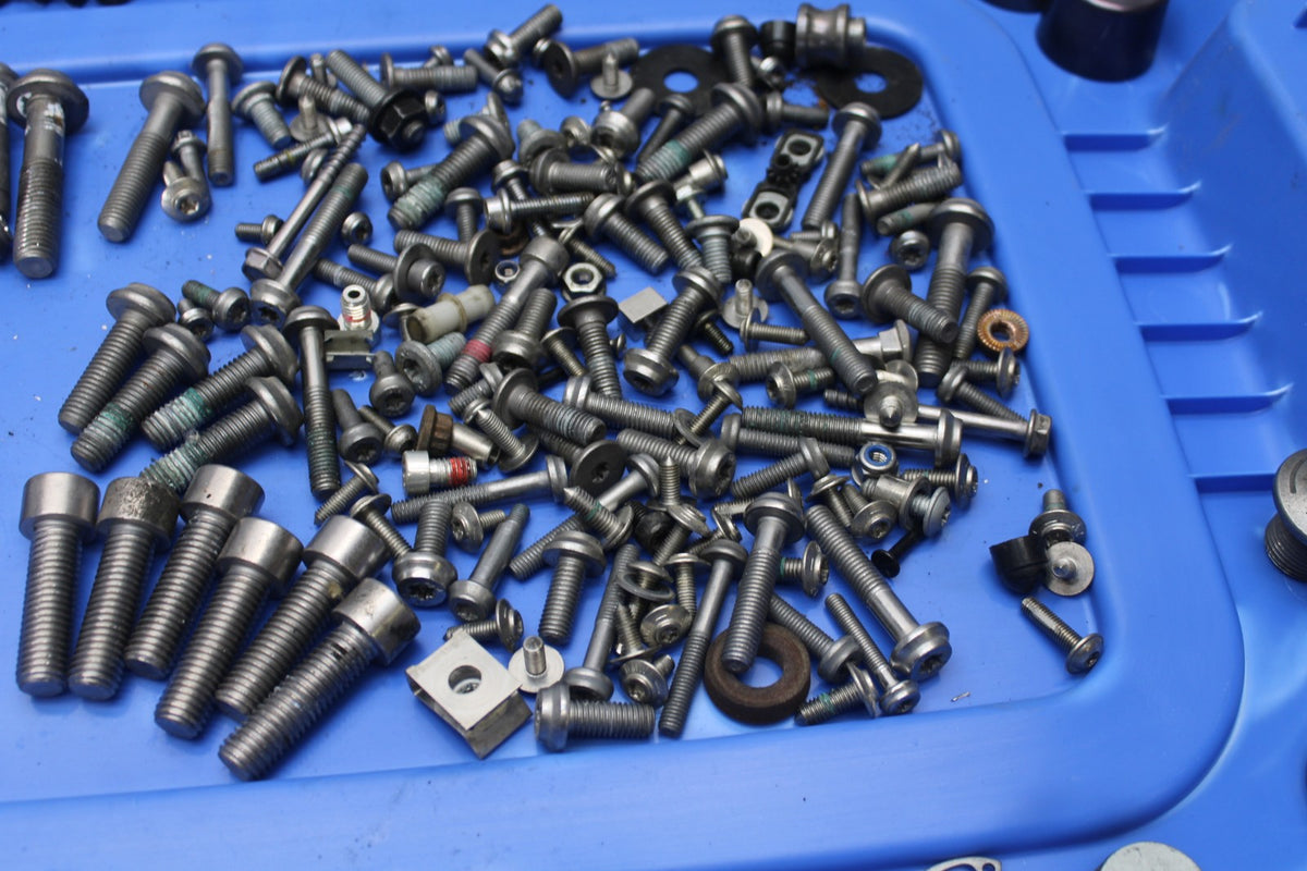 20-23 BMW F900R MOUNTING BOLTS HARDWARE SCREWS BB923