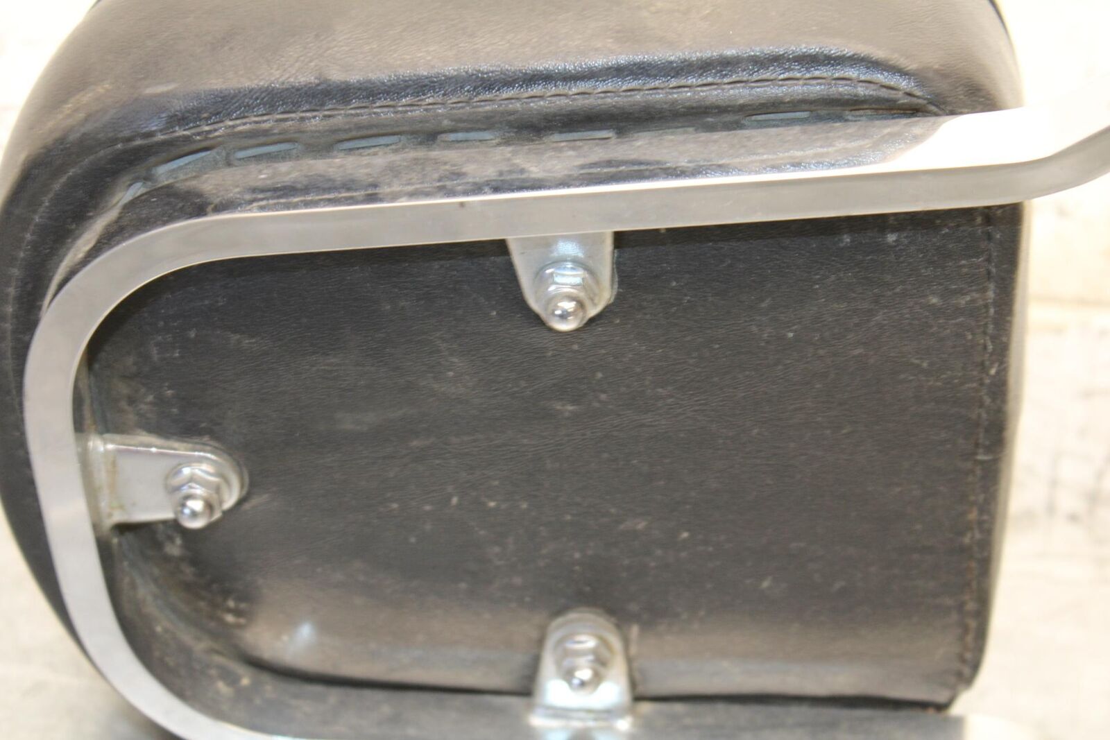 2007 Honda Shadow Spirit 1100 VT1100C BACK REST SISSY BAR BB561