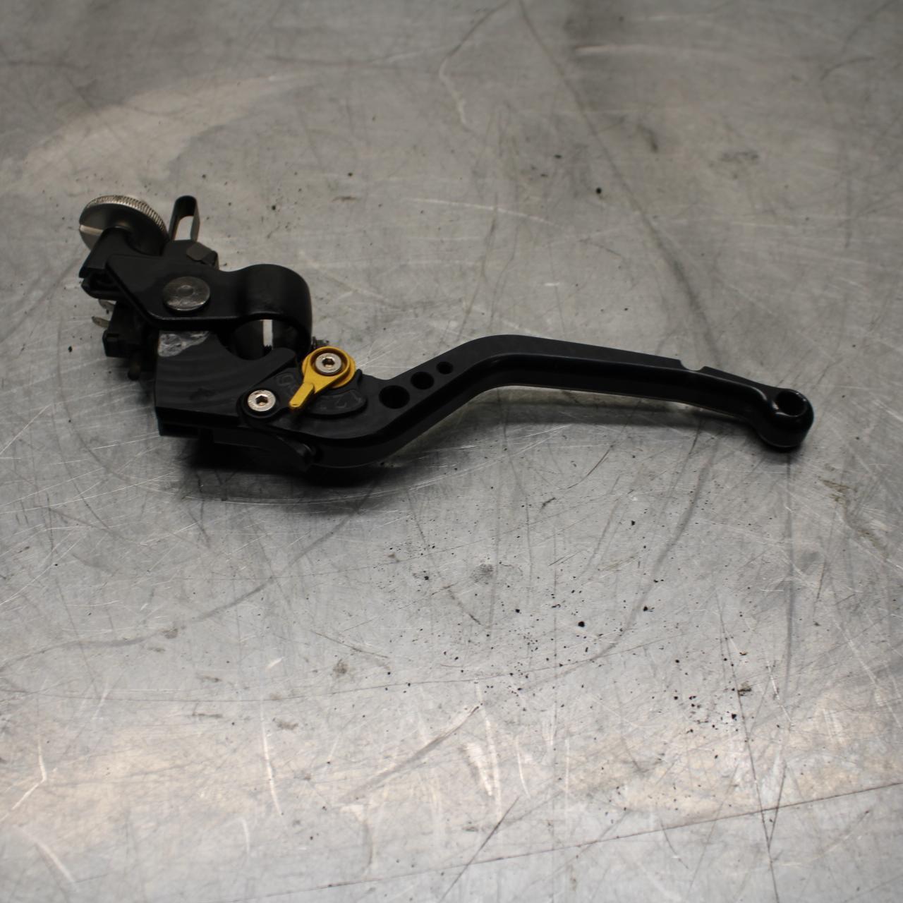 09-14 YAMAHA YZF R1 CLUTCH PERCH MOUNT WITH LEVER  BB448