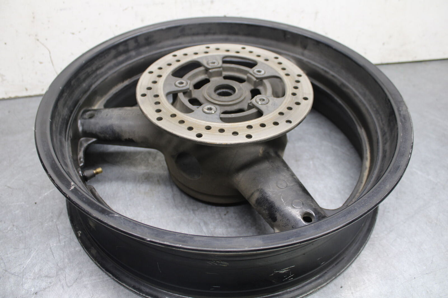 03-06 SUZUKI SV650 REAR WHEEL BACK RIM BB112