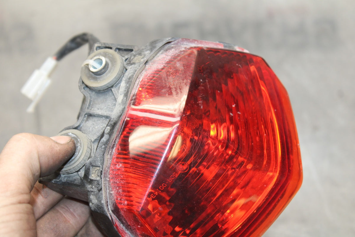 09 KAWASAKI NINJA 250R REAR TAIL TAILLIGHT BACK BRAKE LIGHT BB824