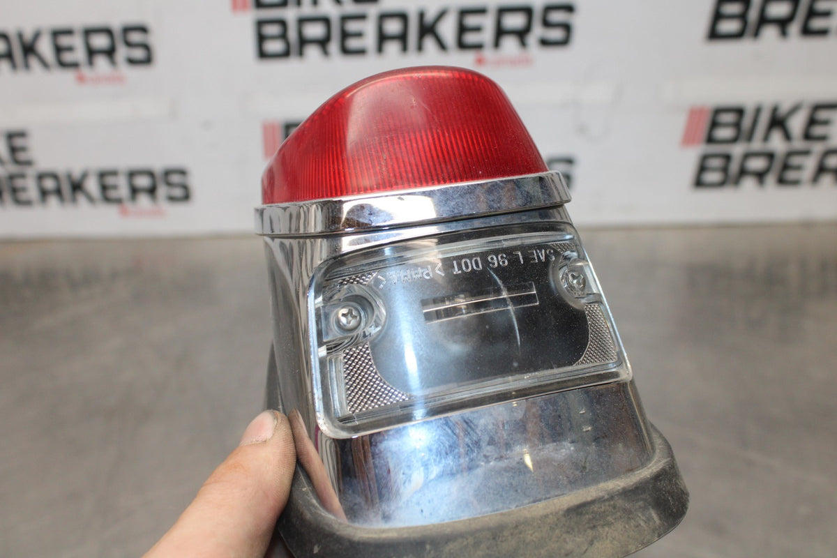 08 KAWASAKI VULCAN 1600 VN1600D NOMAD TAILLIGHT REAR TAIL BRAKE LIGHT BB904