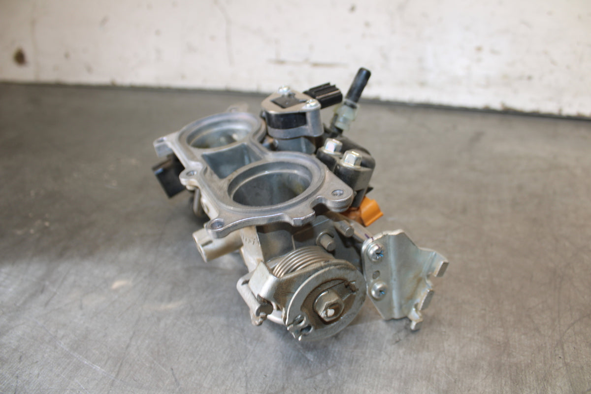 13-15 HONDA CBR500R MAIN FUEL INJECTORS / THROTTLE BODIES 16400-MGZ-A02 BB704
