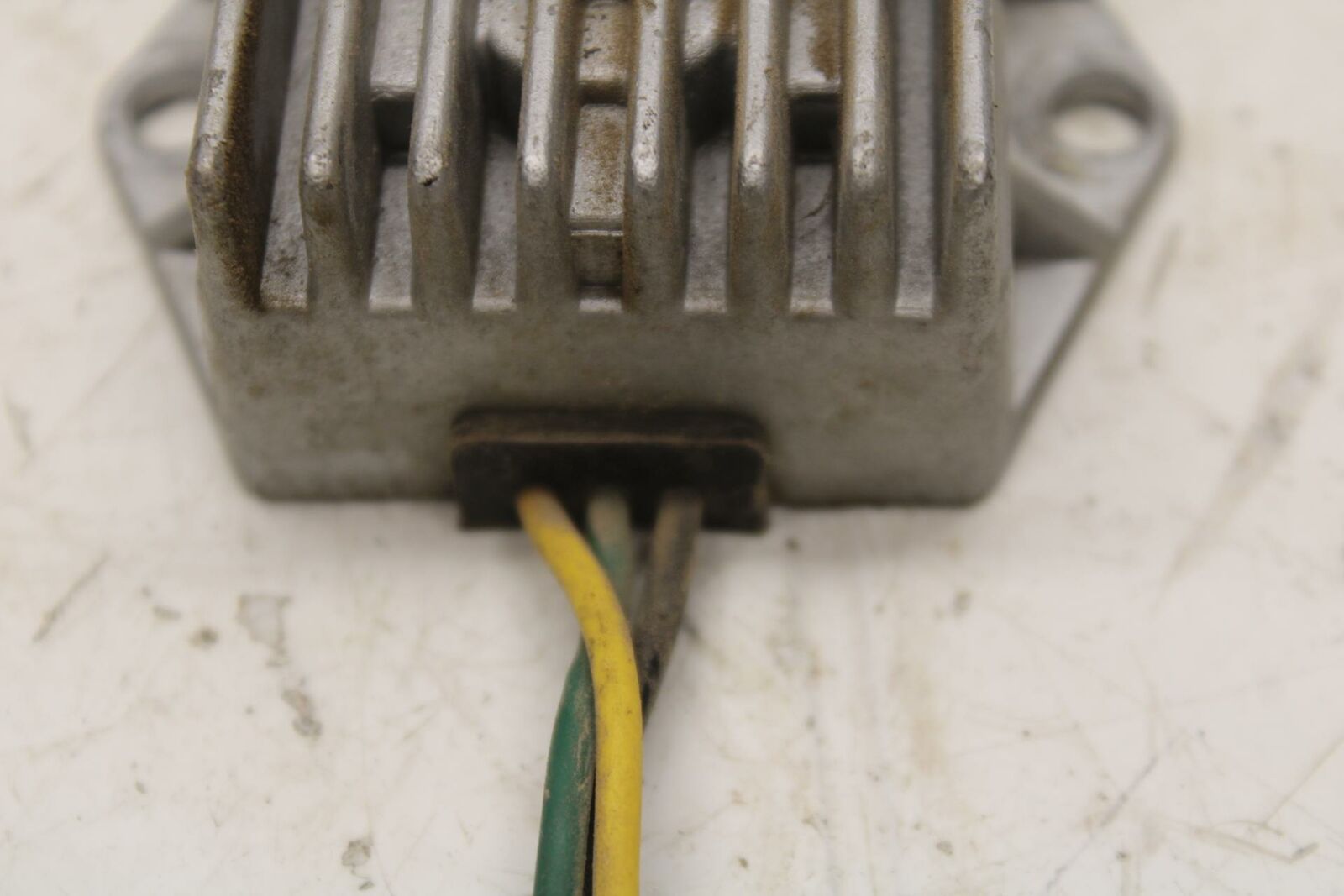 84-87 HONDA GOLDWING 1200 SECOND RECTIFIER VOLTAGE REGULATOR BB406