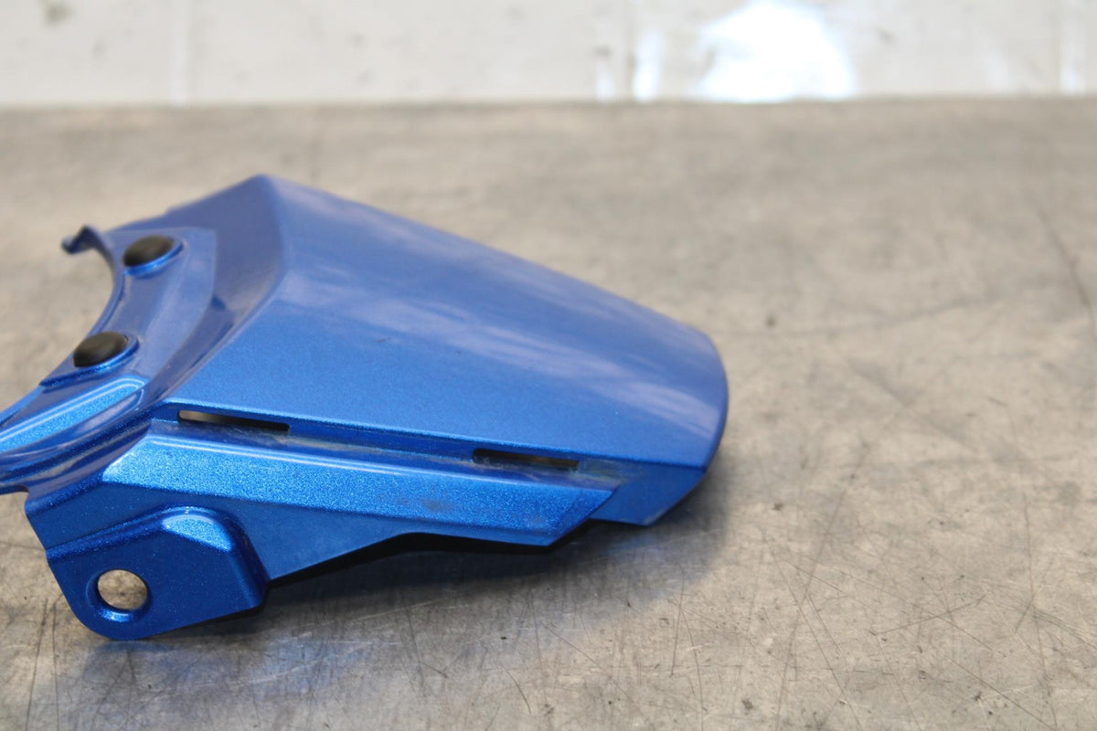 20 SUZUKI GSXR 1000 CENTER REAR BACK TAIL FAIRING COVER TRIM COWL BB597