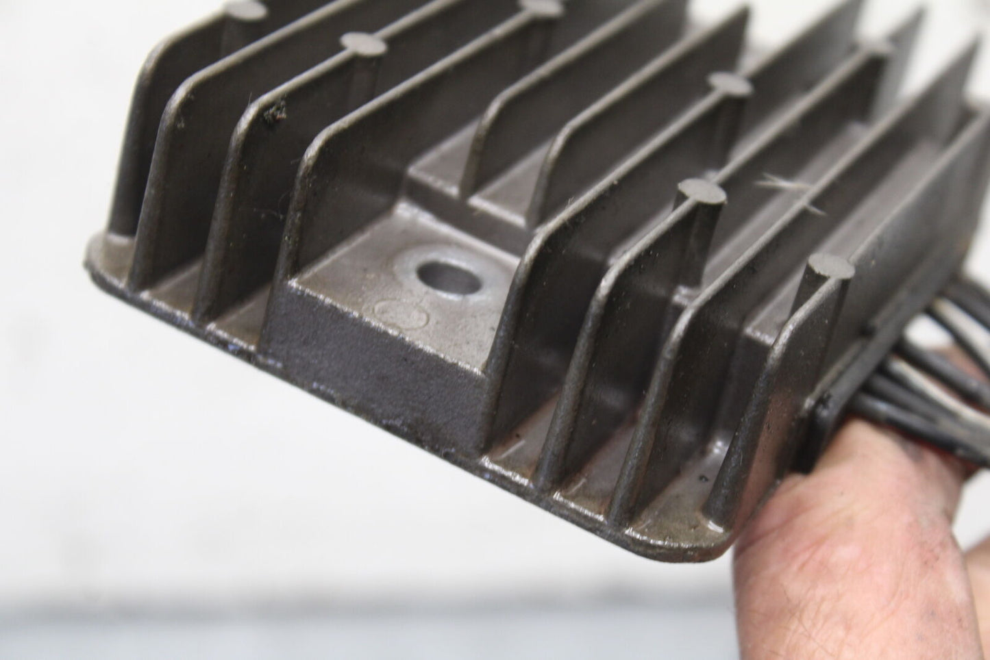 05-06 SUZUKI BOULEVARD M50 RECTIFIER VOLTAGE REGULATOR 32800-47H00 BB671