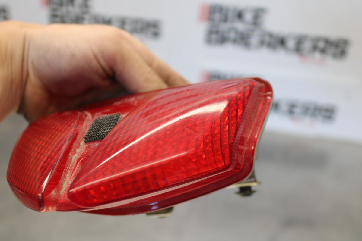 18 SUZUKI GSXR750 REAR TAIL TAILLIGHT BACK BRAKE LIGHT BB891