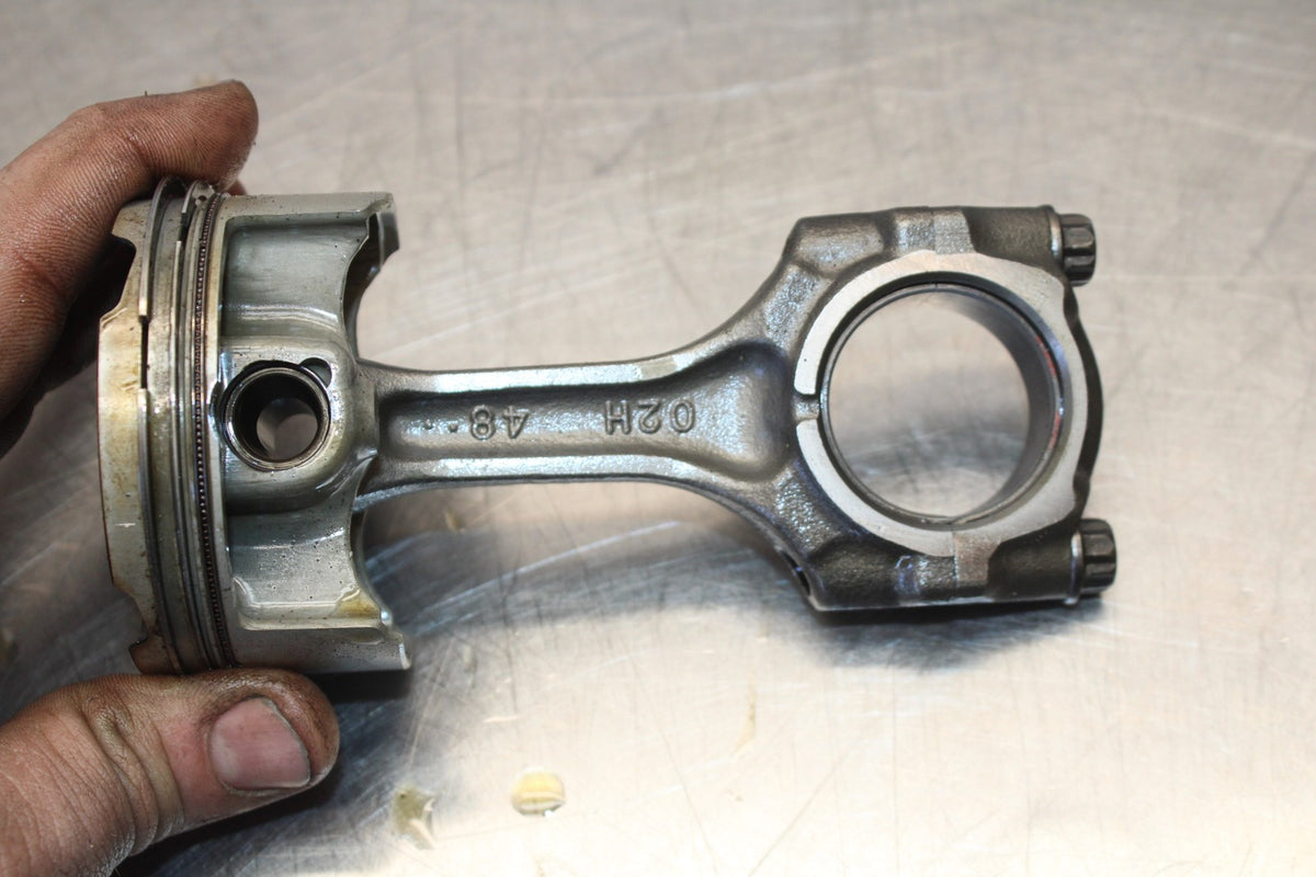 08-10 SUZUKI GSXR750 ENGINE MOTOR BLOCK PISTONS BB854