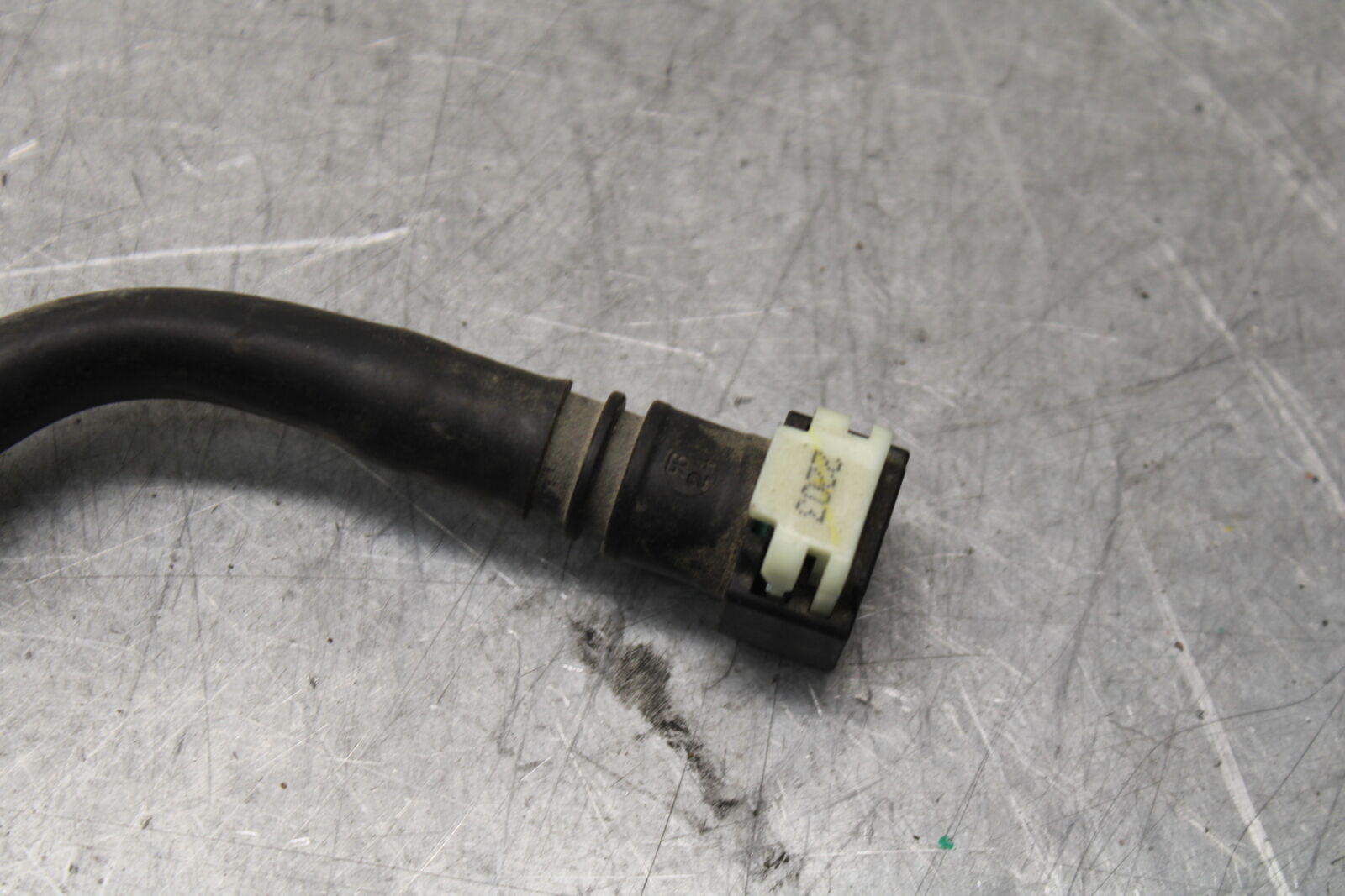 22-24 YAMAHA XSR900 FUEL HOSE GAS LINE TUBE PIPE BB683