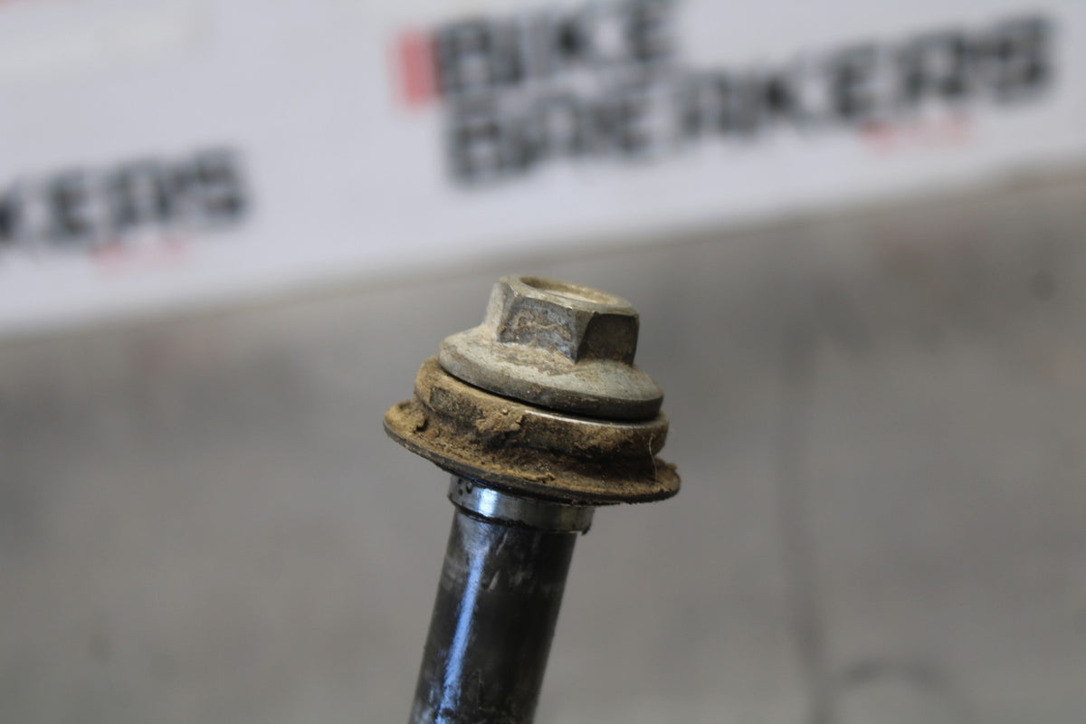 06 KAWASAKI KLR650 REAR AXLE BACK WHEEL RIM PIVOT BOLT AXEL BB919
