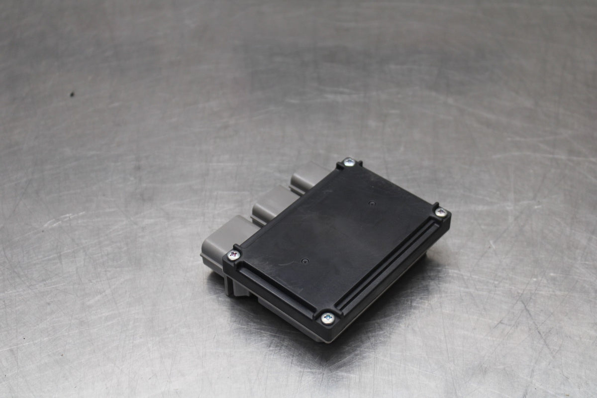 24-25 KAWASAKI NINJA ZX6R RELAY ASSEMBLY BOX BB939