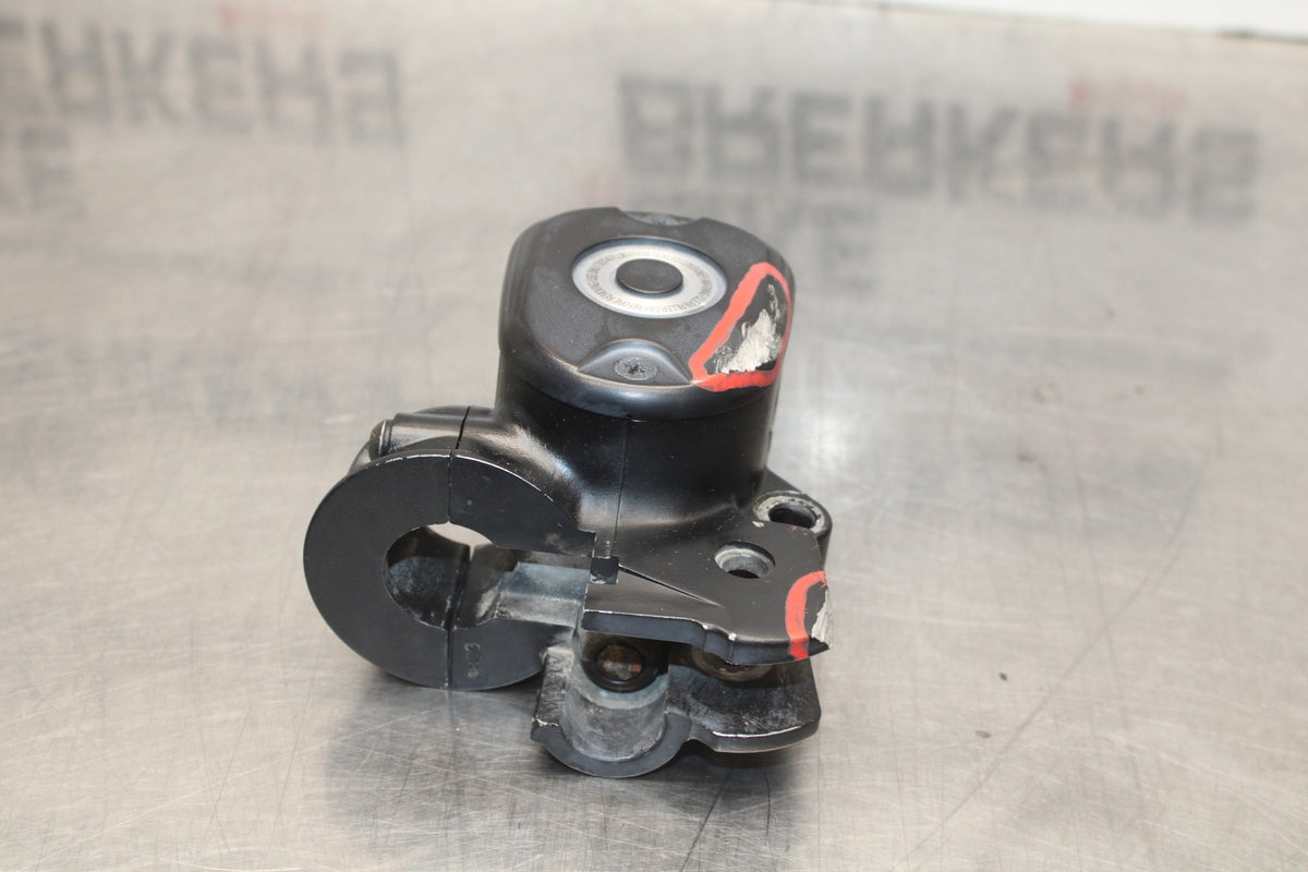 09 HARLEY-DAVIDSON SPORTSTER 1200 CUSTOM XL1200C FRONT MASTER CYLINDER BB776
