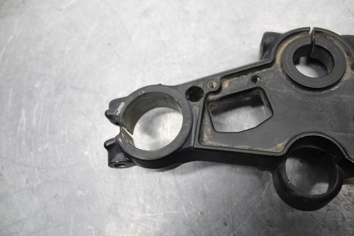 1984 Honda Interceptor 750 VF750F FORKS UPPER TRIPLE TREE CLAMP BB38