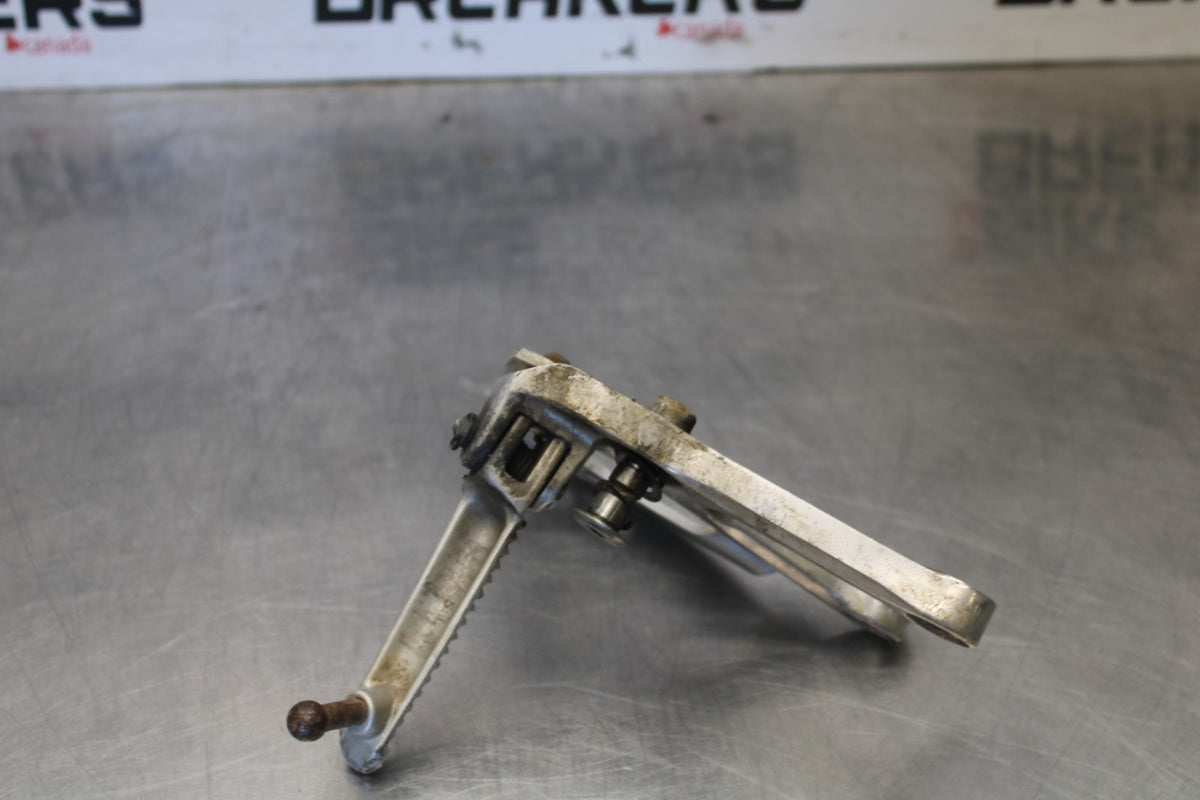 03-04 YAMAHA YZF R6 LEFT REARSET REAR SET DRIVER FOOT PEG REST STOP BB890