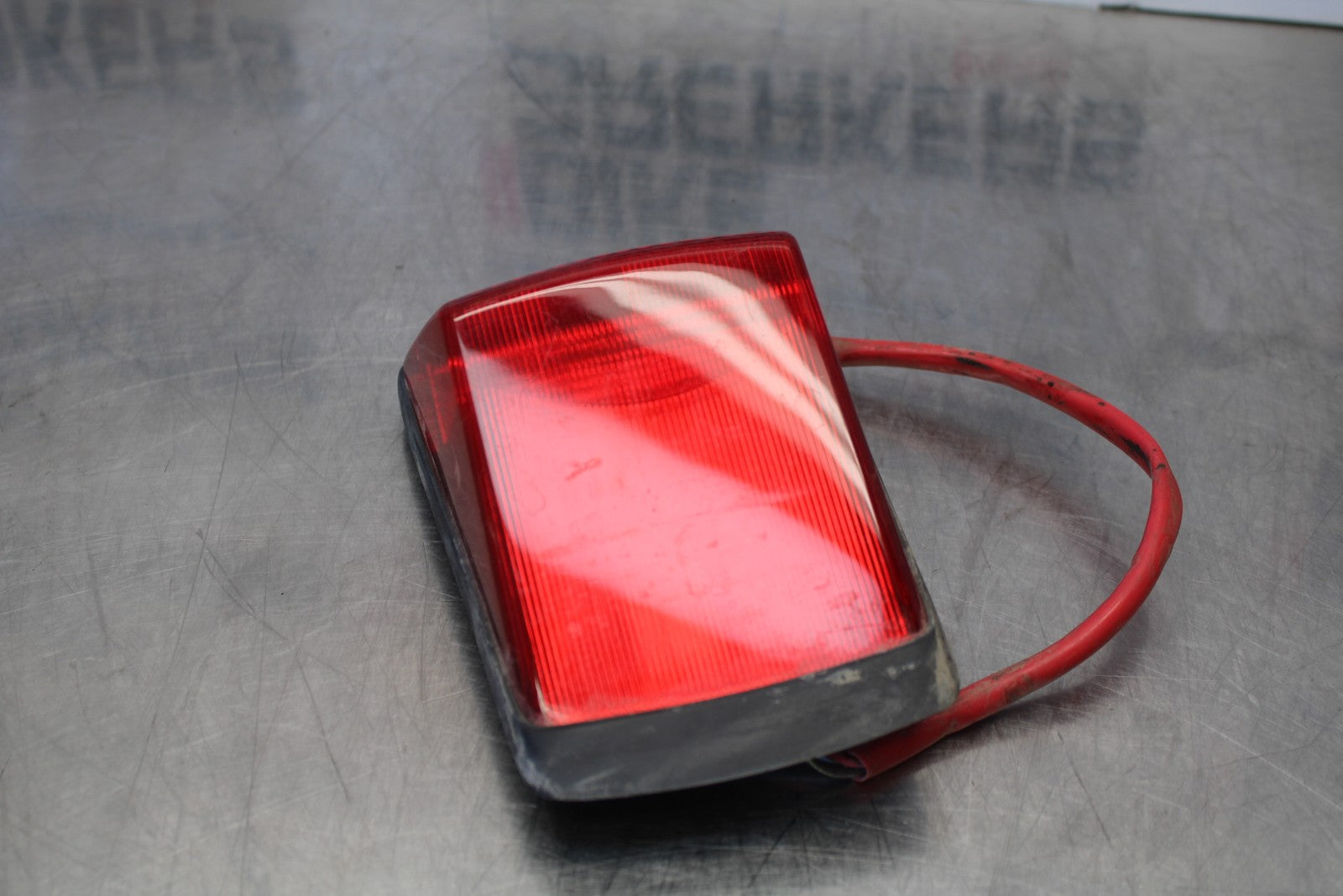 08-18 KAWASAKI KLR650 REAR TAIL TAILLIGHT BACK BRAKE LIGHT BB183