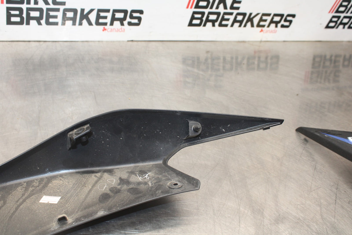 24-25 KAWASAKI NINJA 500 ABS RIGHT REAR BACK TAIL FAIRING COWL SHROUD BB899