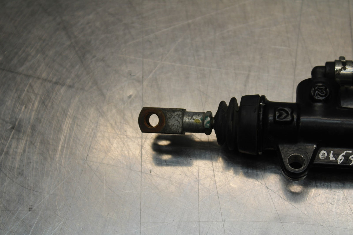 13-16 KTM 390 DUKE REAR BACK BRAKE MASTER CYLINDER W RESERVOIR BB815
