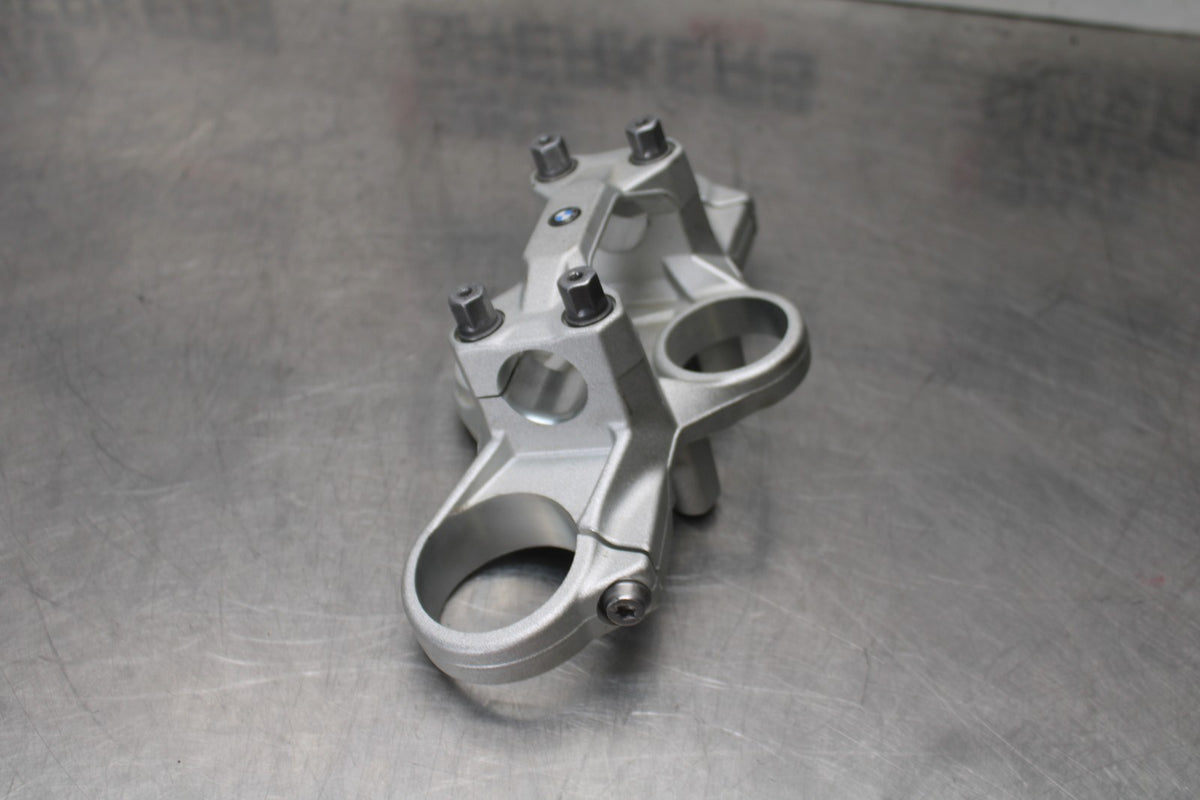 20-23 BMW F900R FORKS UPPER TRIPLE TREE CLAMP BB923