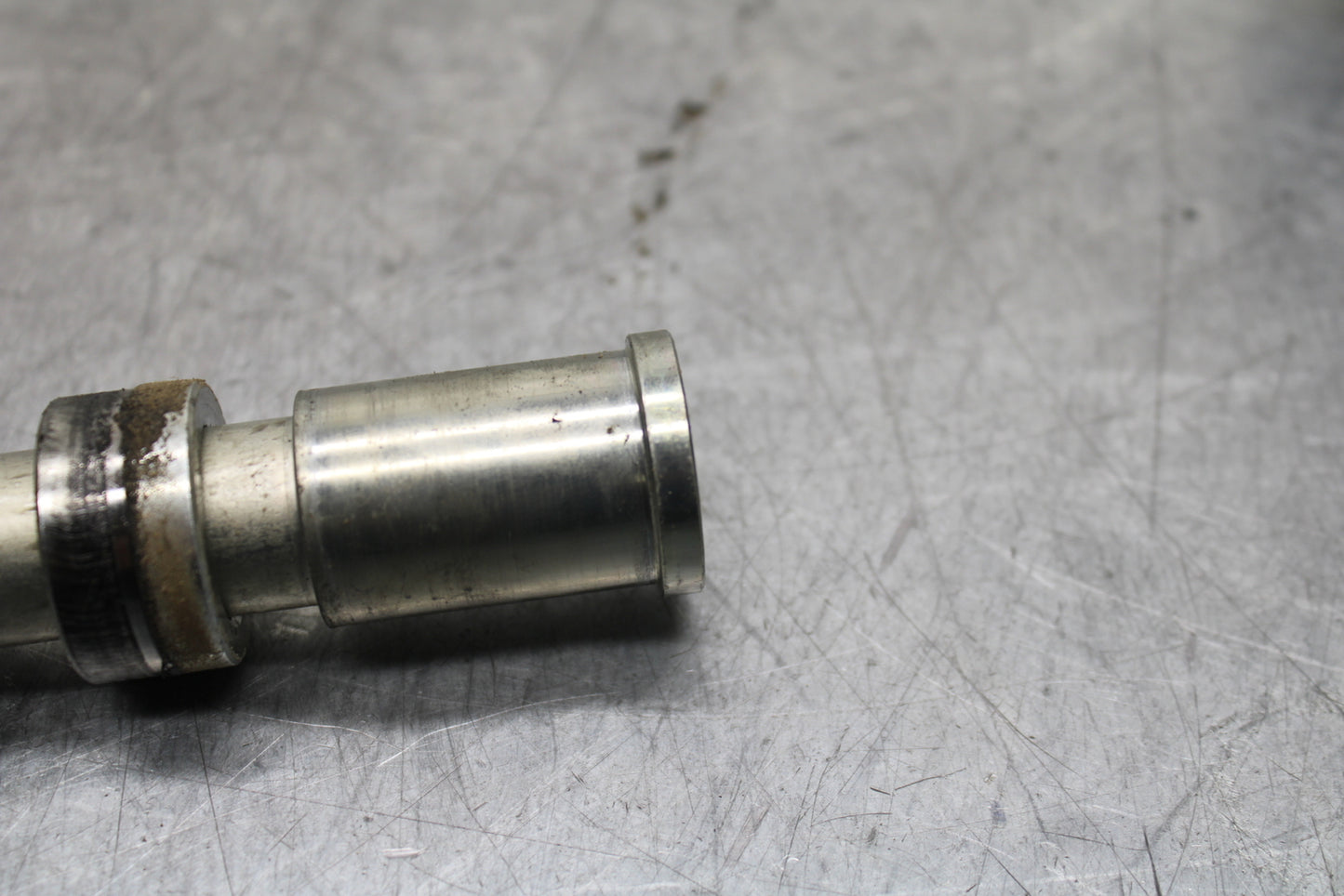 18-24 KAWASAKI NINJA 650 FRONT WHEEL RIM AXLE PIVOT BOLT BB725