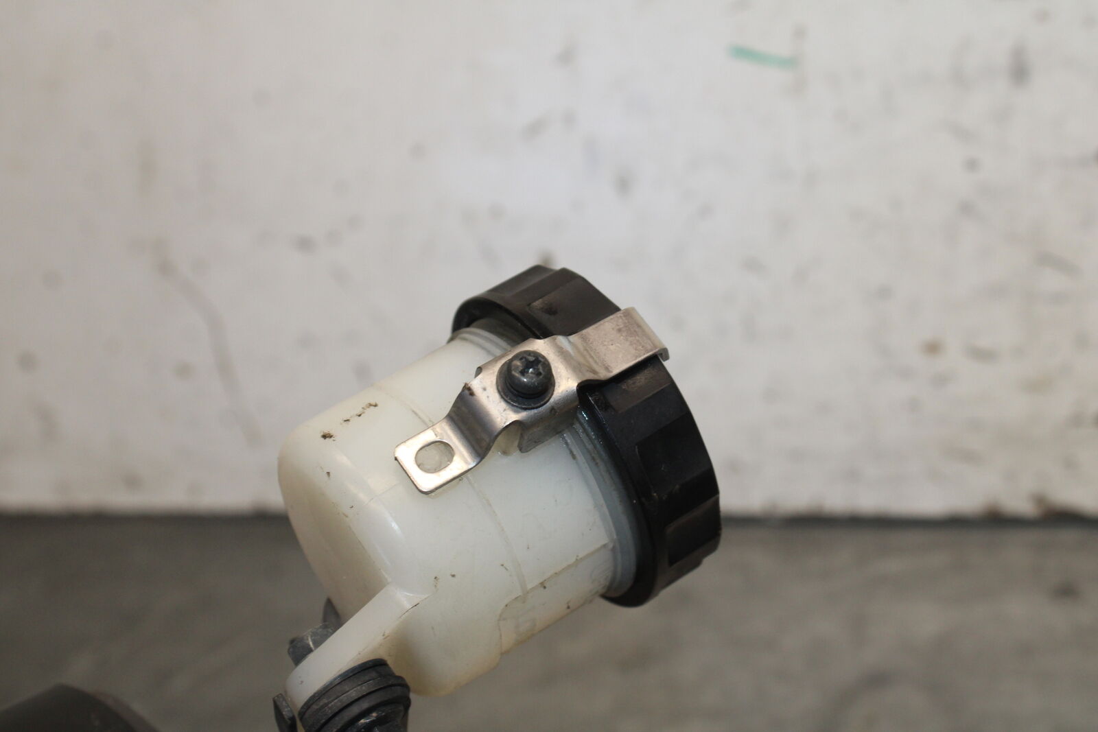 09-12 KAWASAKI NINJA ZX6R FRONT BRAKE MASTER CYLINDER w/ LEVER 43015-0141 BB698