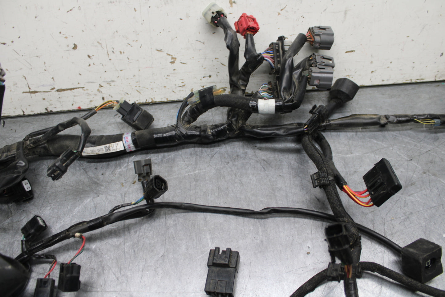 24-25 KAWASAKI NINJA ZX6R MAIN ENGINE WIRING HARNESS WIRE LOOM BB726