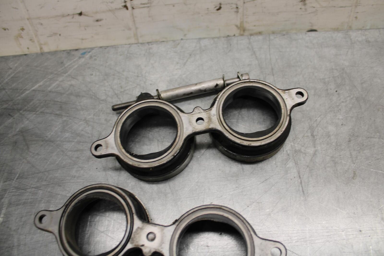 06-07 KAWASAKI NINJA ZX14R INTAKE MANIFOLD BB466