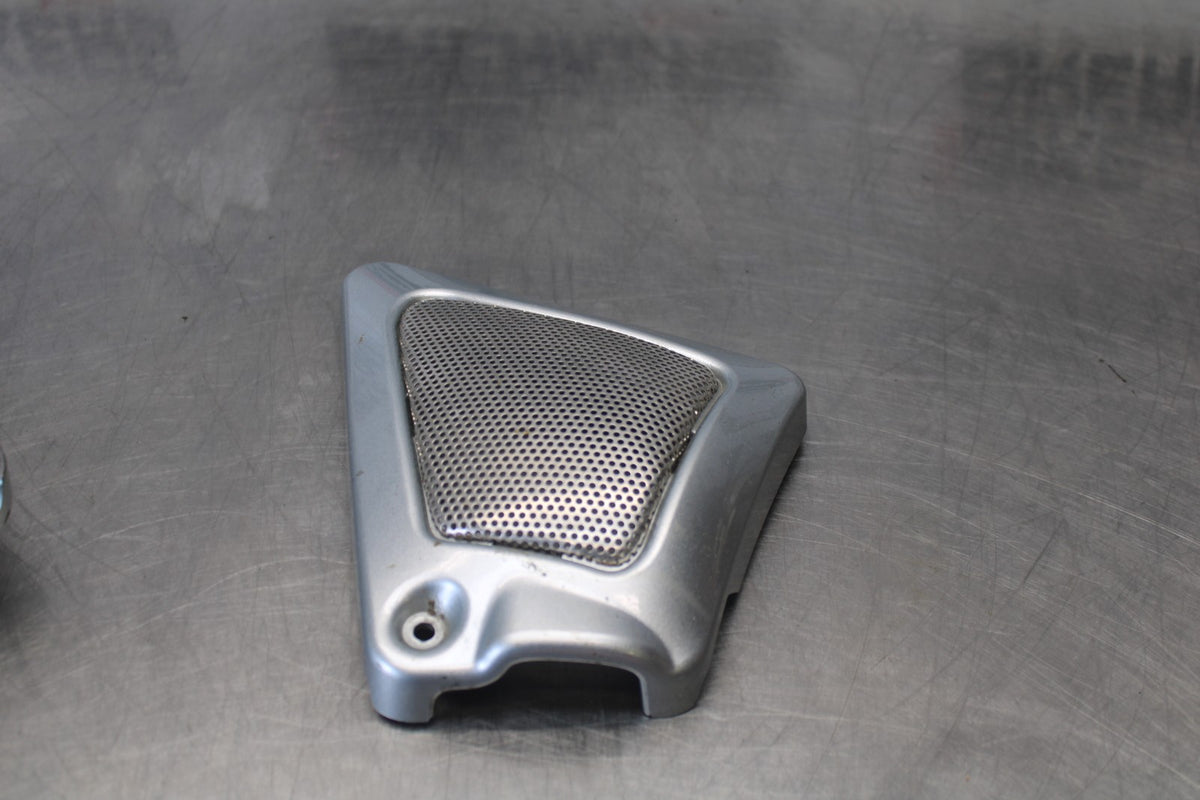 09-17 HARLEY-DAVIDSON V-ROD FRAME COVER COWL SET PAIR BB886
