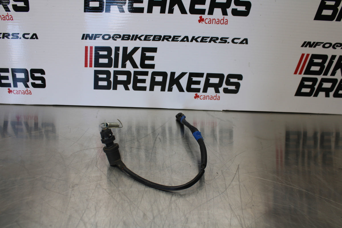 23 YAMAHA YZF R3 REAR BACK BRAKE SENSOR BB147