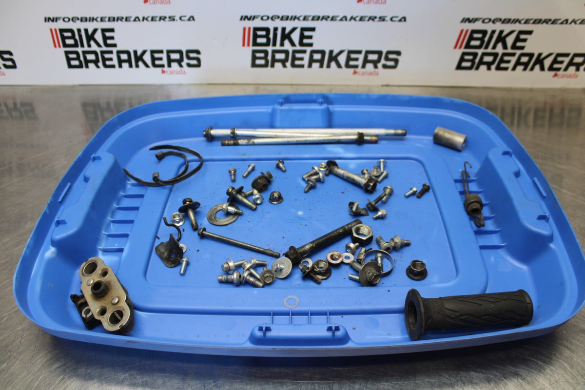 10 SUZUKI SV650 BOLTS HARDWARE SCREWS BB181