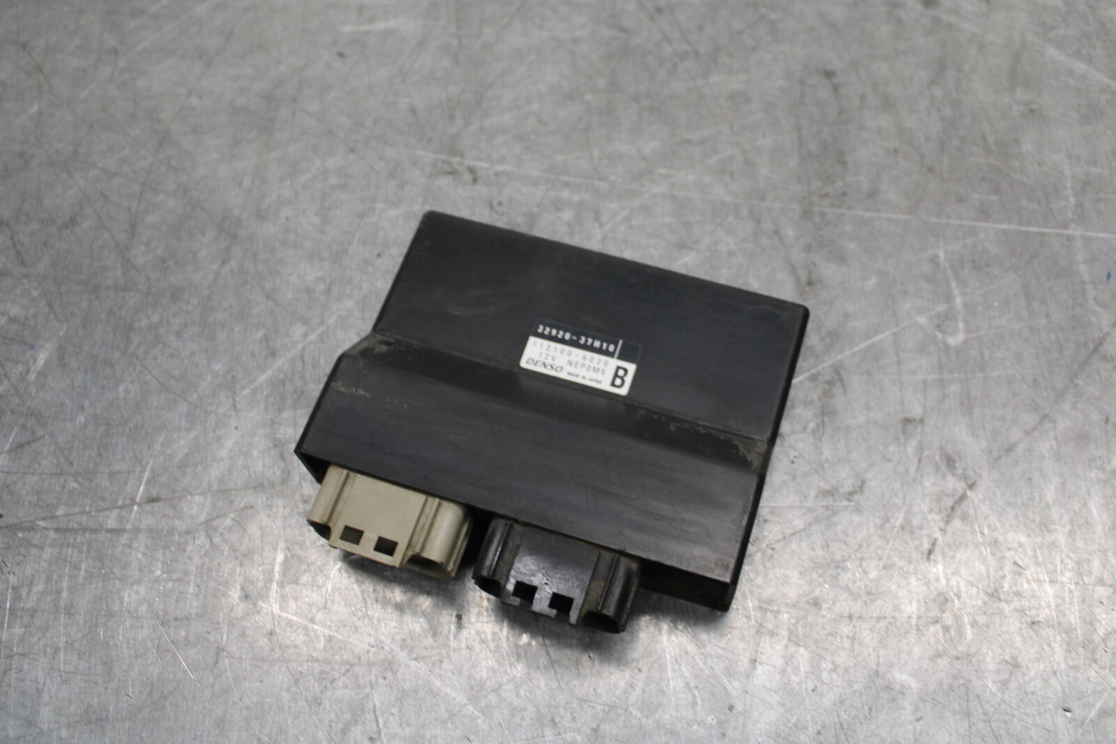 08-10 SUZUKI GSXR 600 ECU COMPUTER CONTROLLER UNIT BLACK BOX ECM CDI  BB721