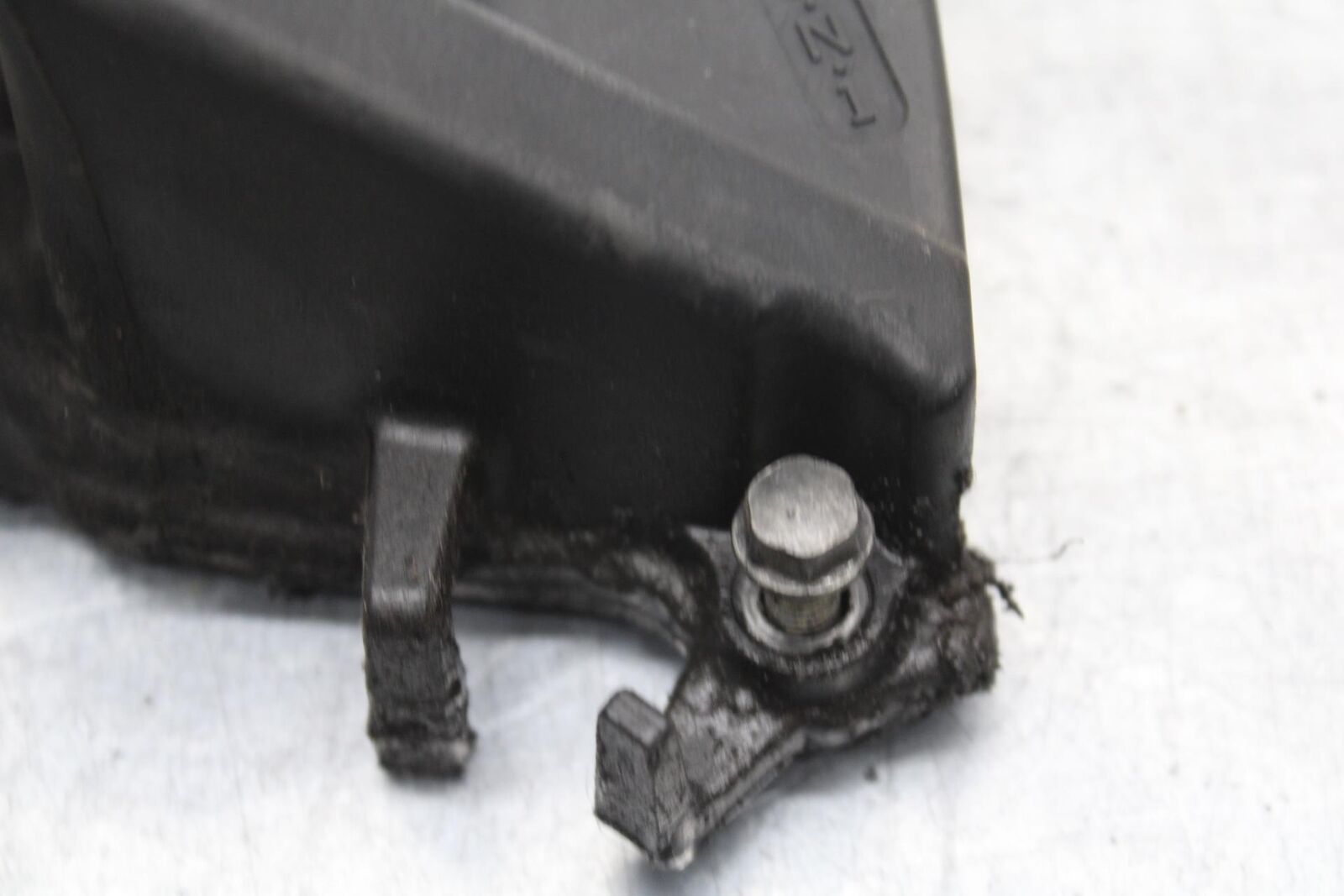 2008 Honda CBR1000RR ENGINE SPROCKET COVER 11350-MFL-000 BB579