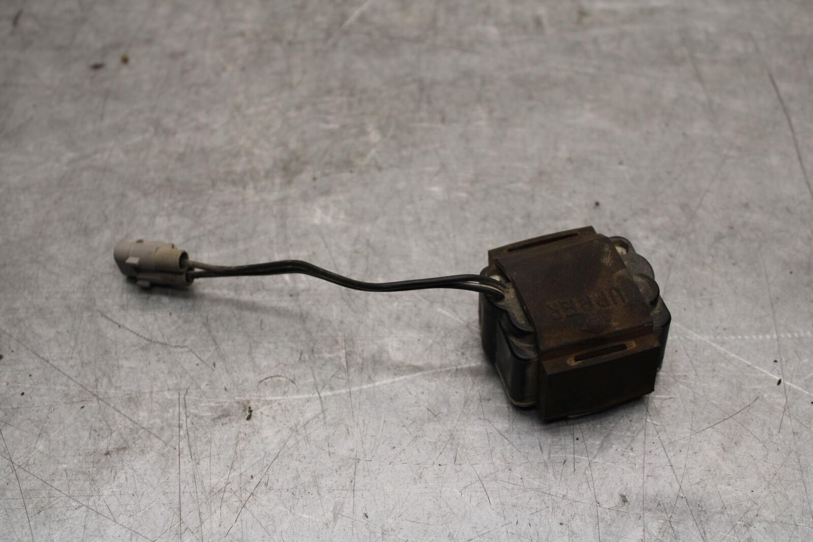 2001 Suzuki GSXR600 TIP OVER BANK ANGLE CRASH SENSOR SWITCH  33960-02F00 BB59