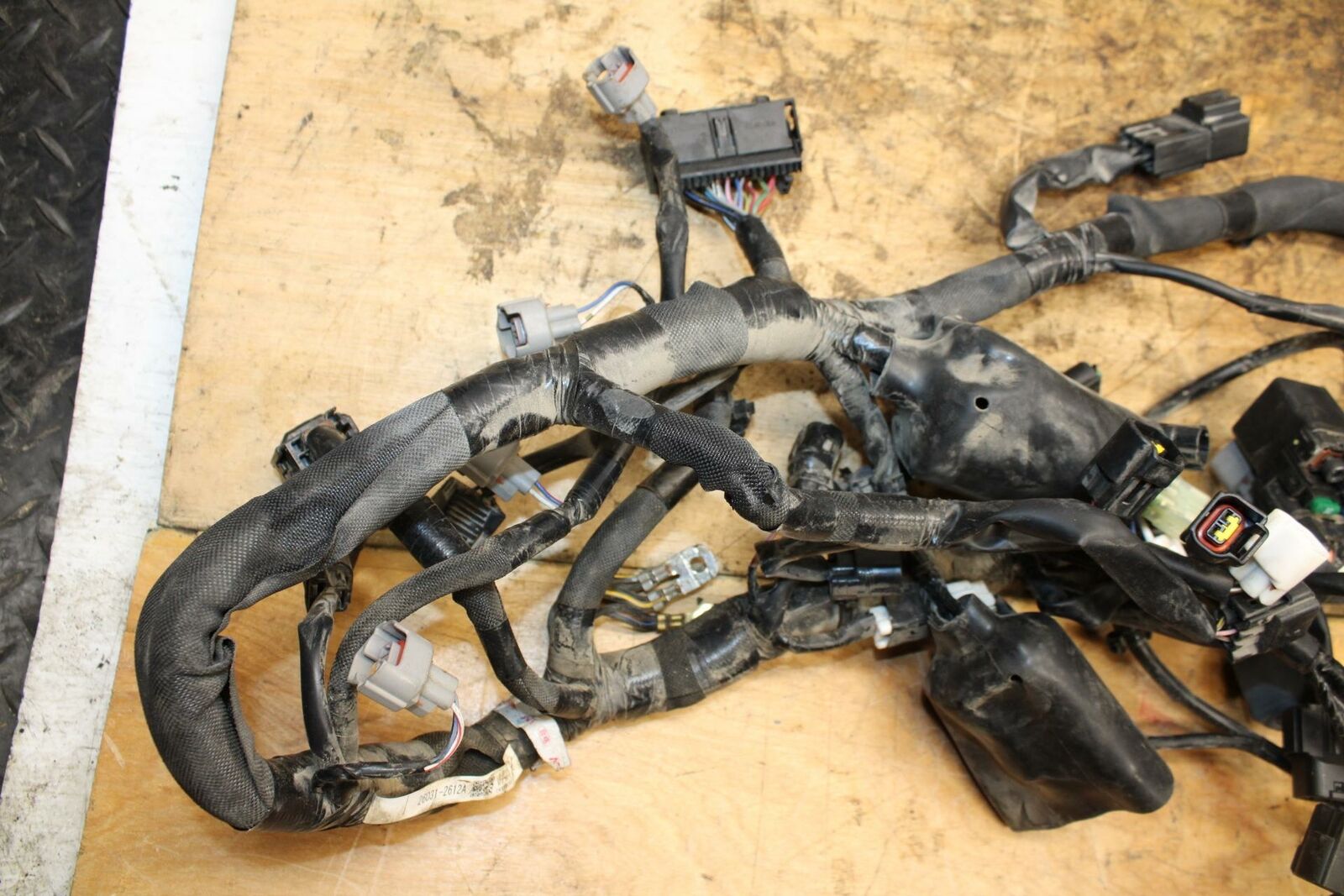 19-20 KAWASAKI NINJA ZX6R MAIN ENGINE WIRING HARNESS MOTOR WIRE LOOM BB338