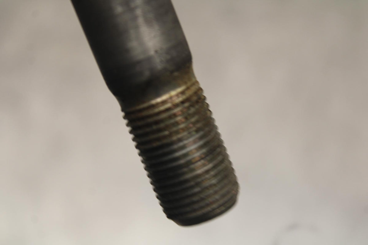 2007 Yamaha V Star 1300 XVS1300A FRONT WHEEL RIM AXLE PIVOT BOLT BB78