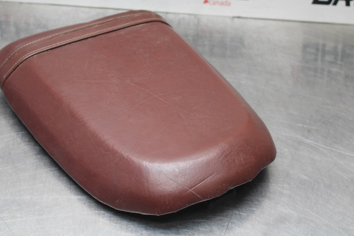 00 SUZUKI GSXR750 REAR BACK PASSENGER TANDEM SEAT PAD SADDLE PILLION BB820
