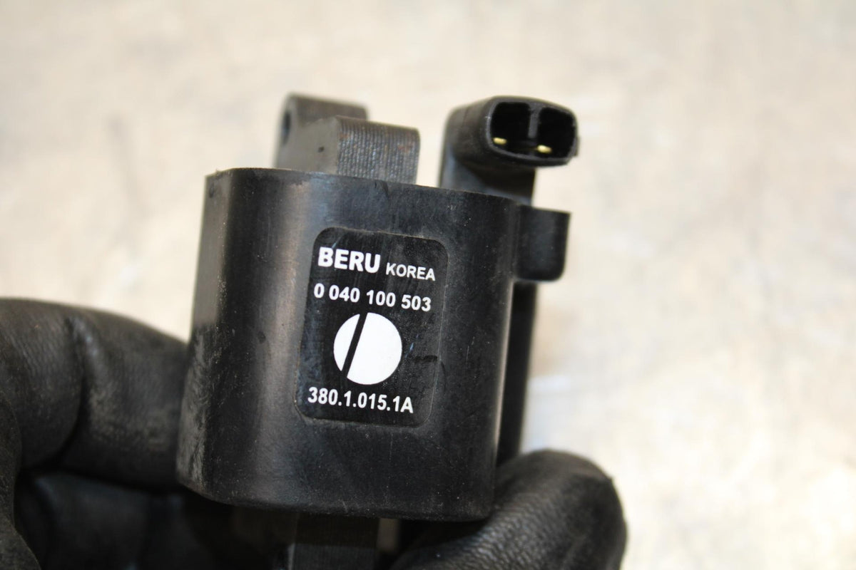 2005 Ducati Monster S2R IGNITION COILS COIL SPARK PLUG CAPS BB557